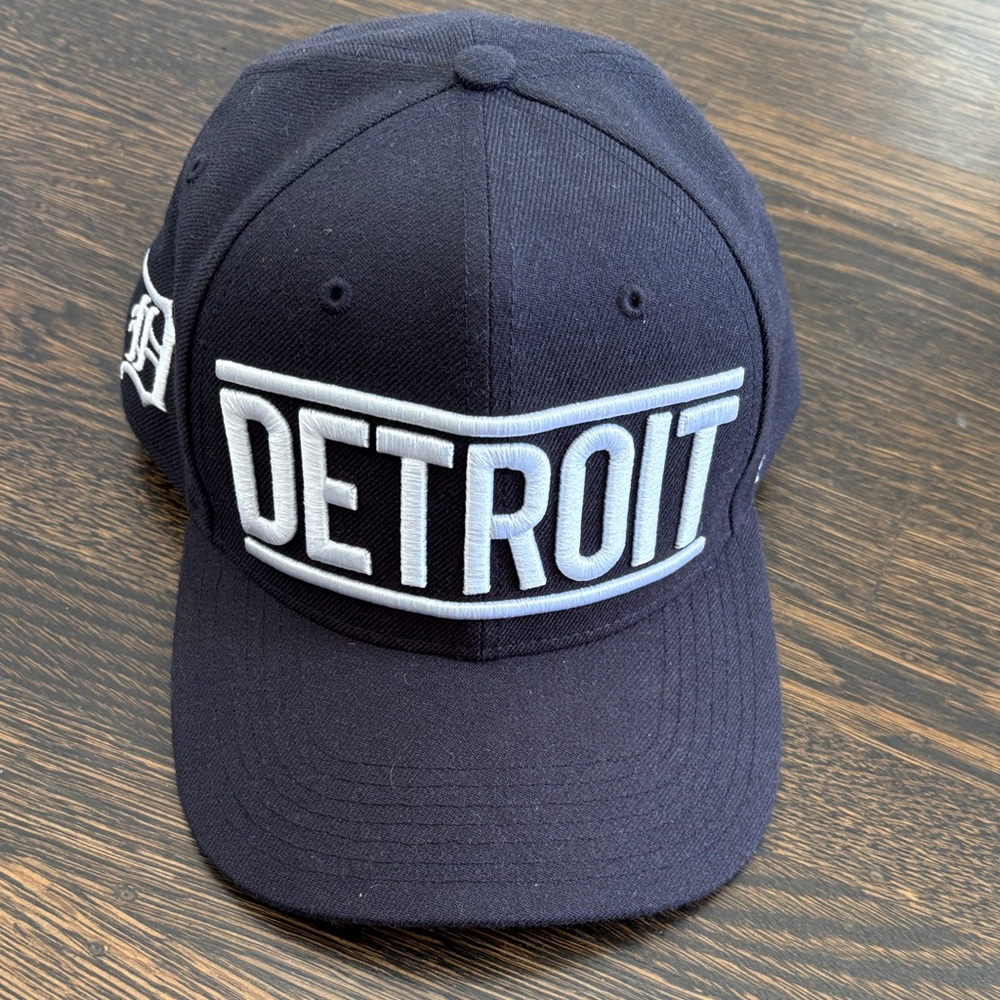 Detroit Navy Blue Cap